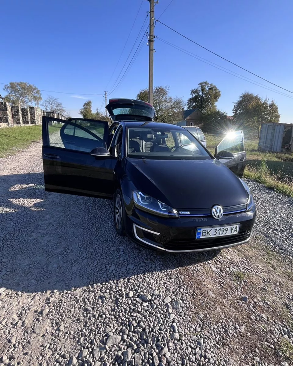 Volkswagen e-Golf  24 kWh 201641