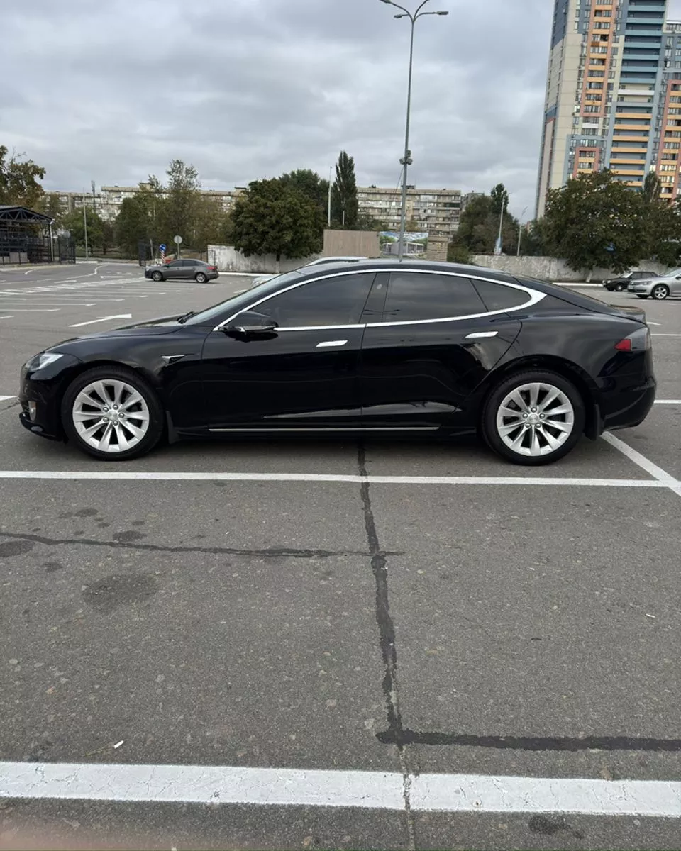 Tesla Model S  100 kWh 2019141