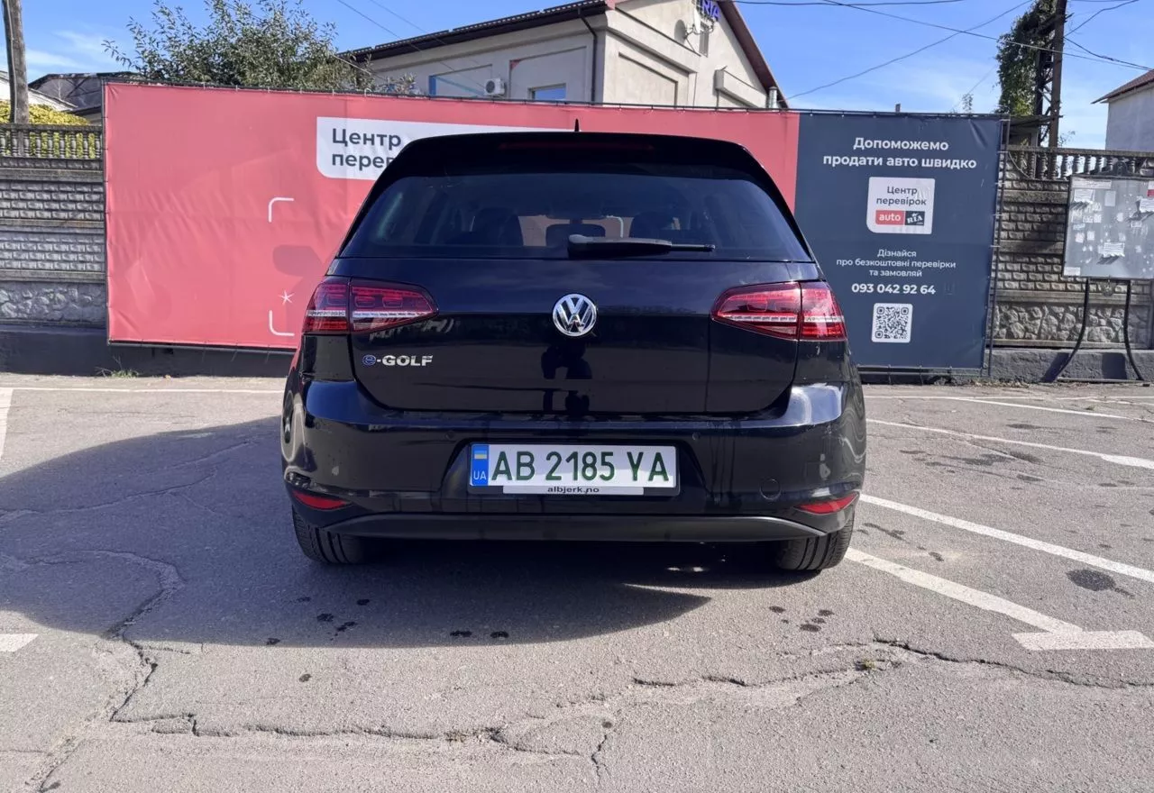 Volkswagen e-Golf  24 kWh 201651