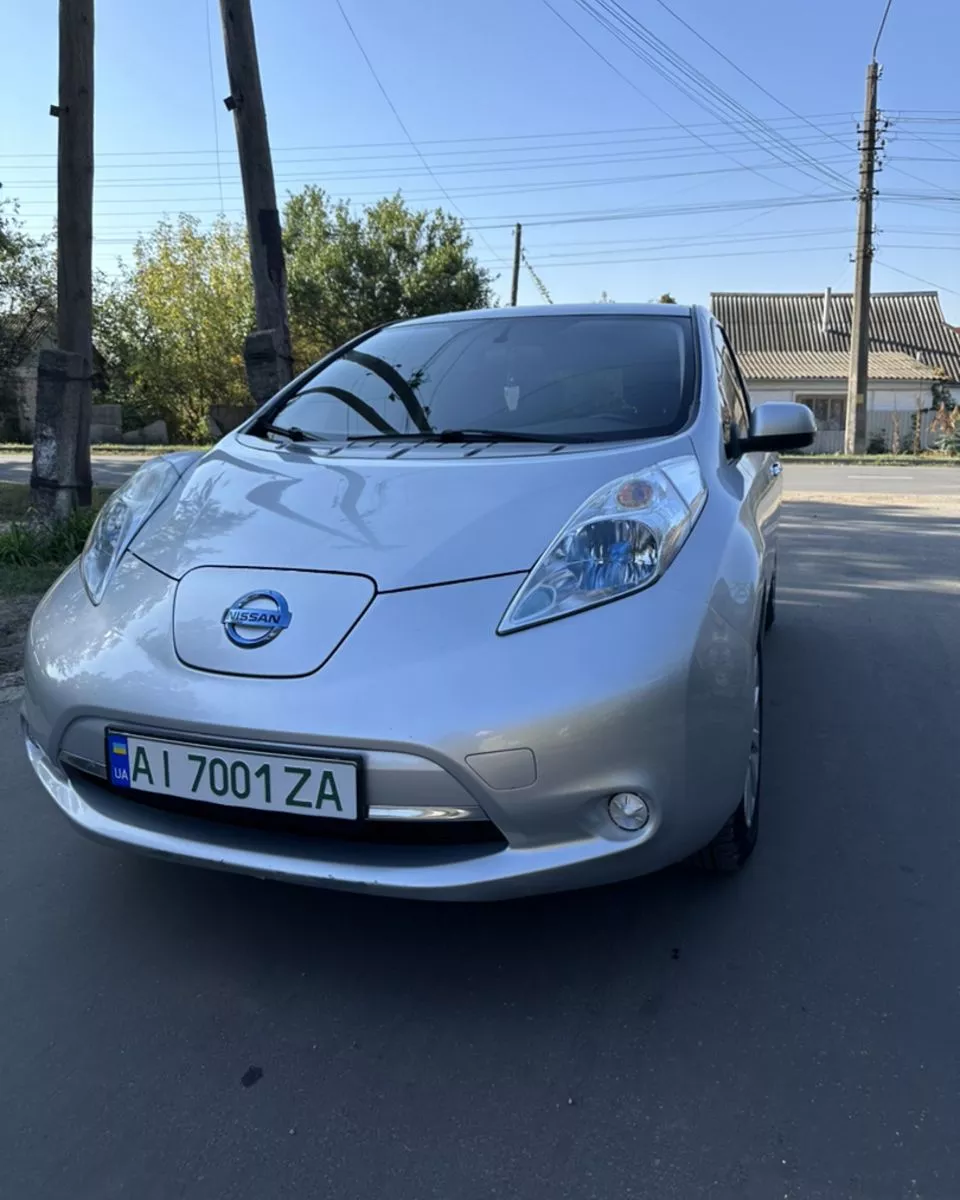 Nissan Leaf  24 kWh 201401