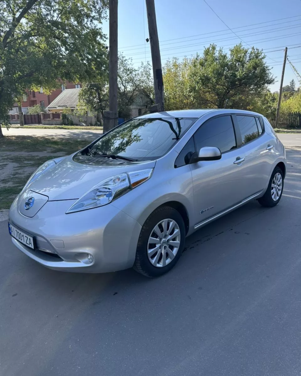 Nissan Leaf  24 kWh 201411