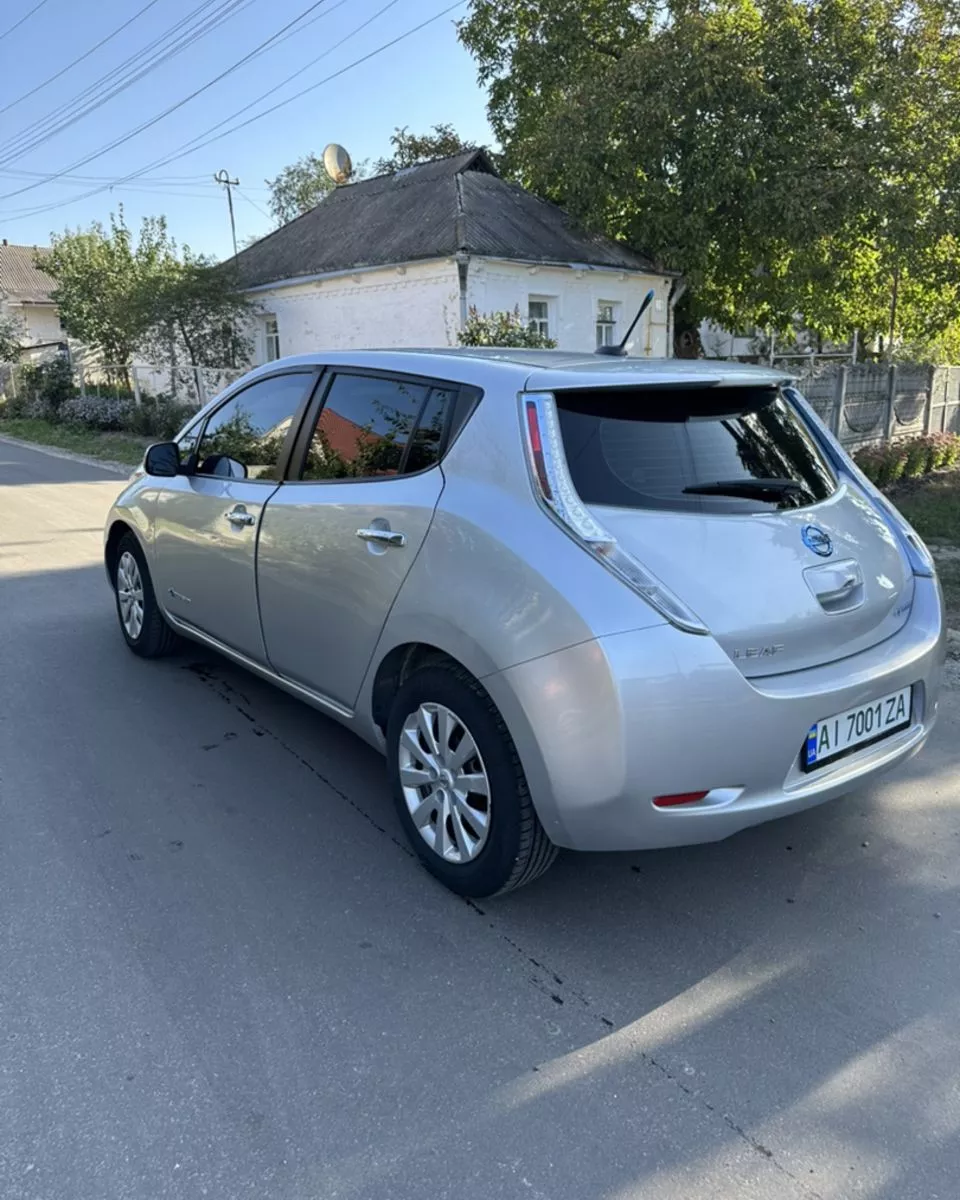 Nissan Leaf  24 kWh 201421