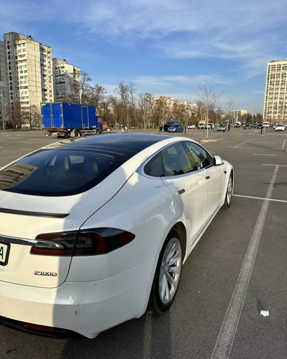 Tesla Model S  100 kWh 201731