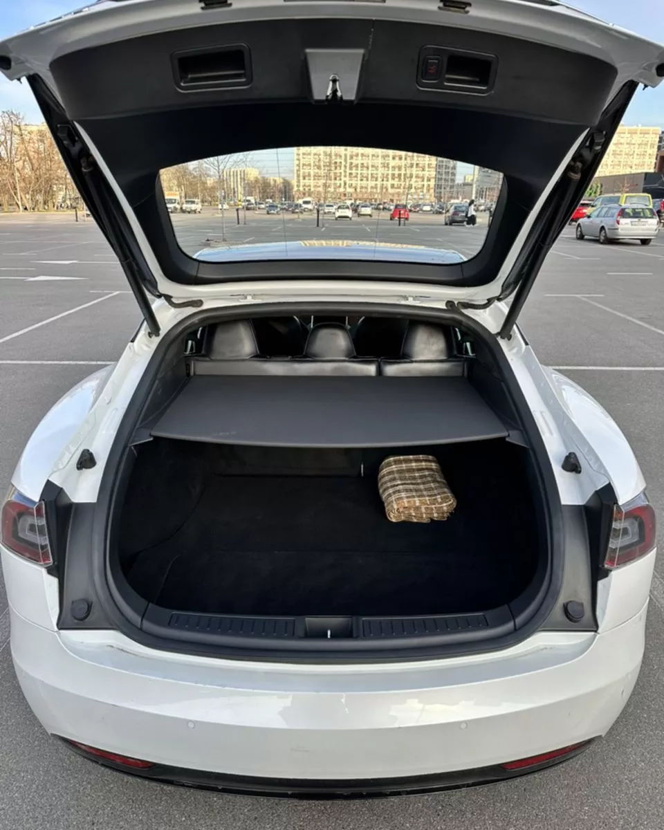 Tesla Model S  100 kWh 2017121