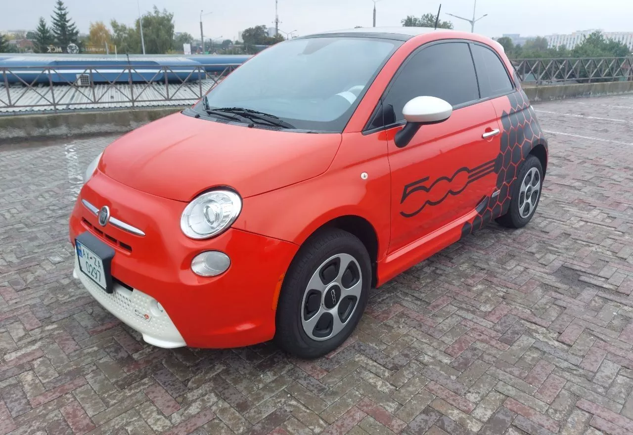 Fiat 500e  24 kWh 201301