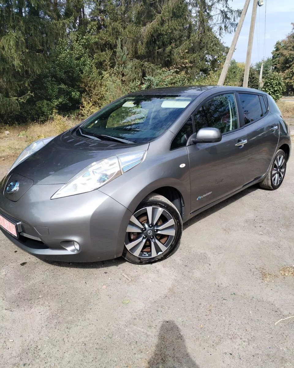 Nissan Leaf  24 kWh 201411