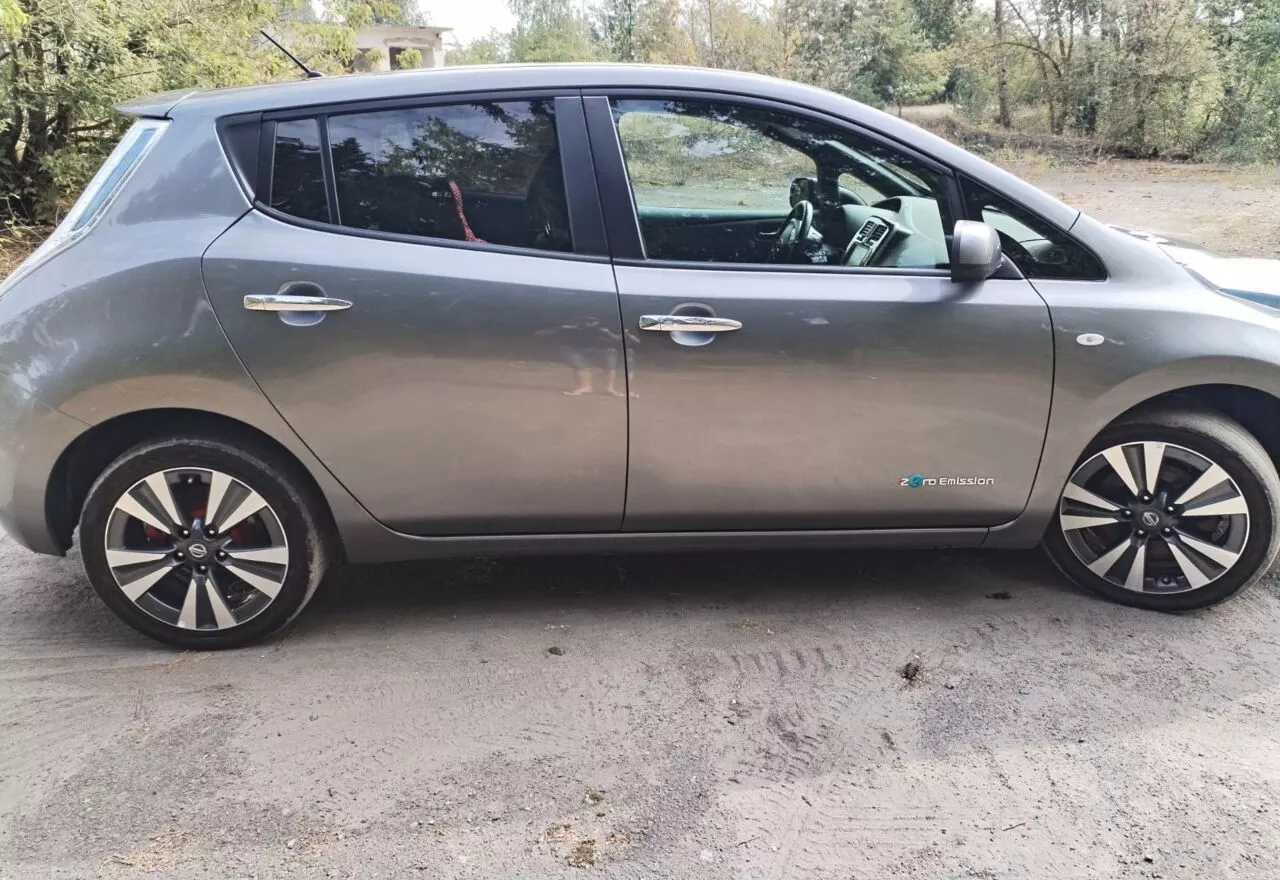 Nissan Leaf  24 kWh 201471