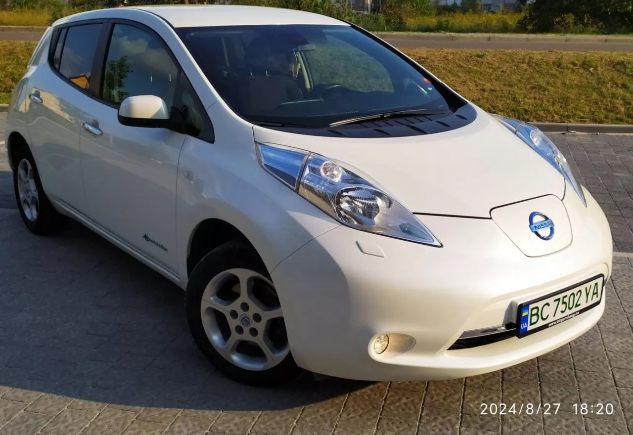 Nissan Leaf  24 kWh 201401