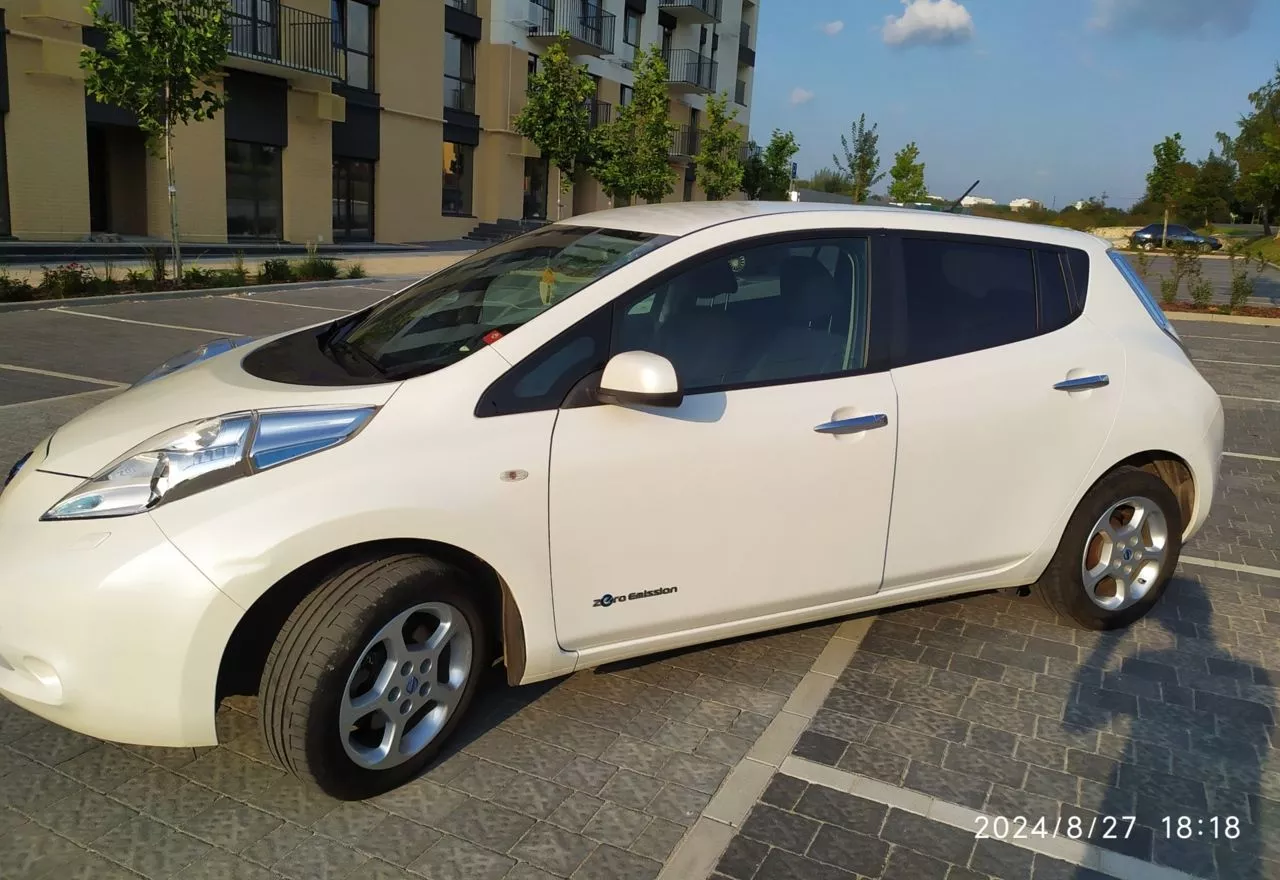 Nissan Leaf  24 kWh 201461