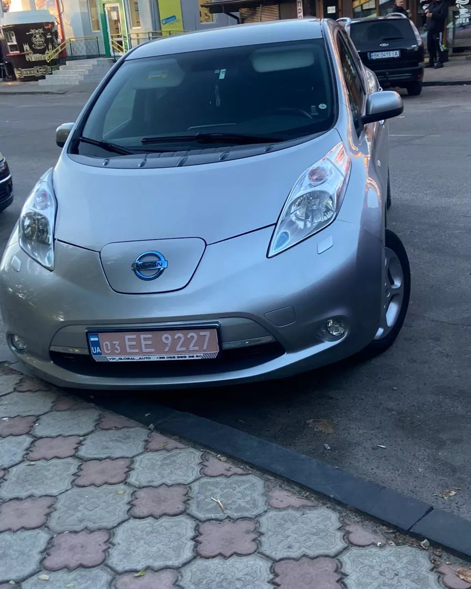 Nissan Leaf  201501