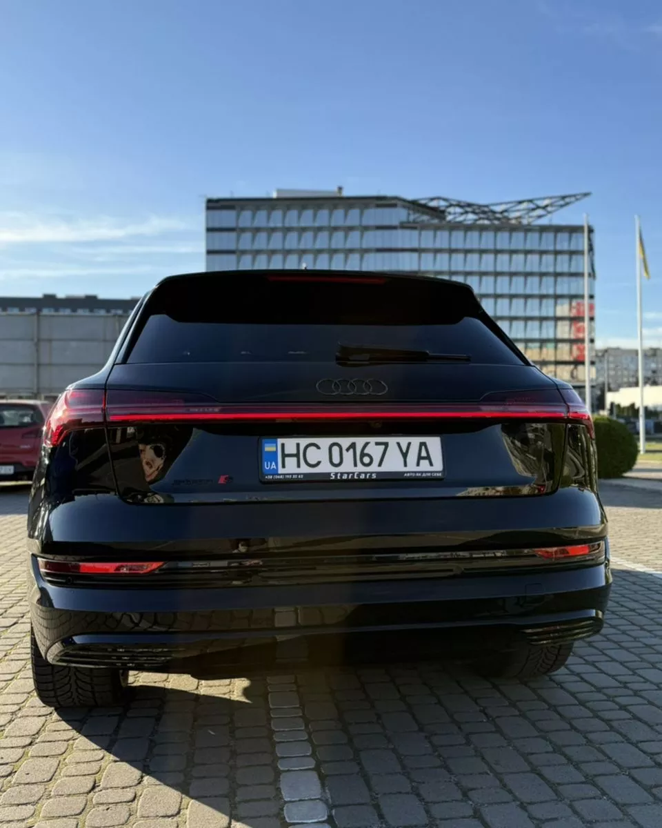 Audi E-tron  95 kWh 2020211