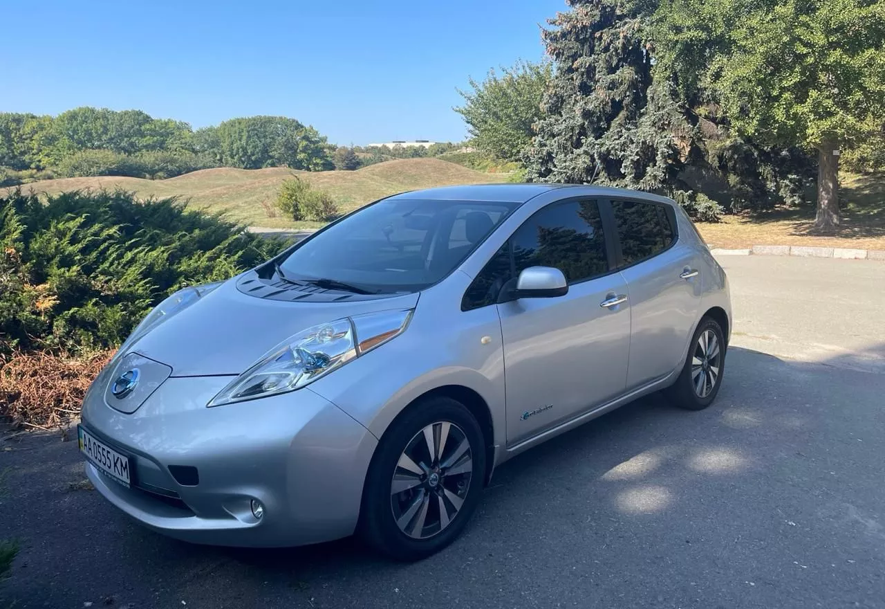 Nissan Leaf  24 kWh 201321