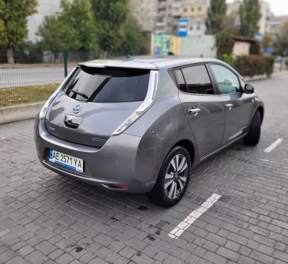 Nissan Leaf  24 kWh 201411