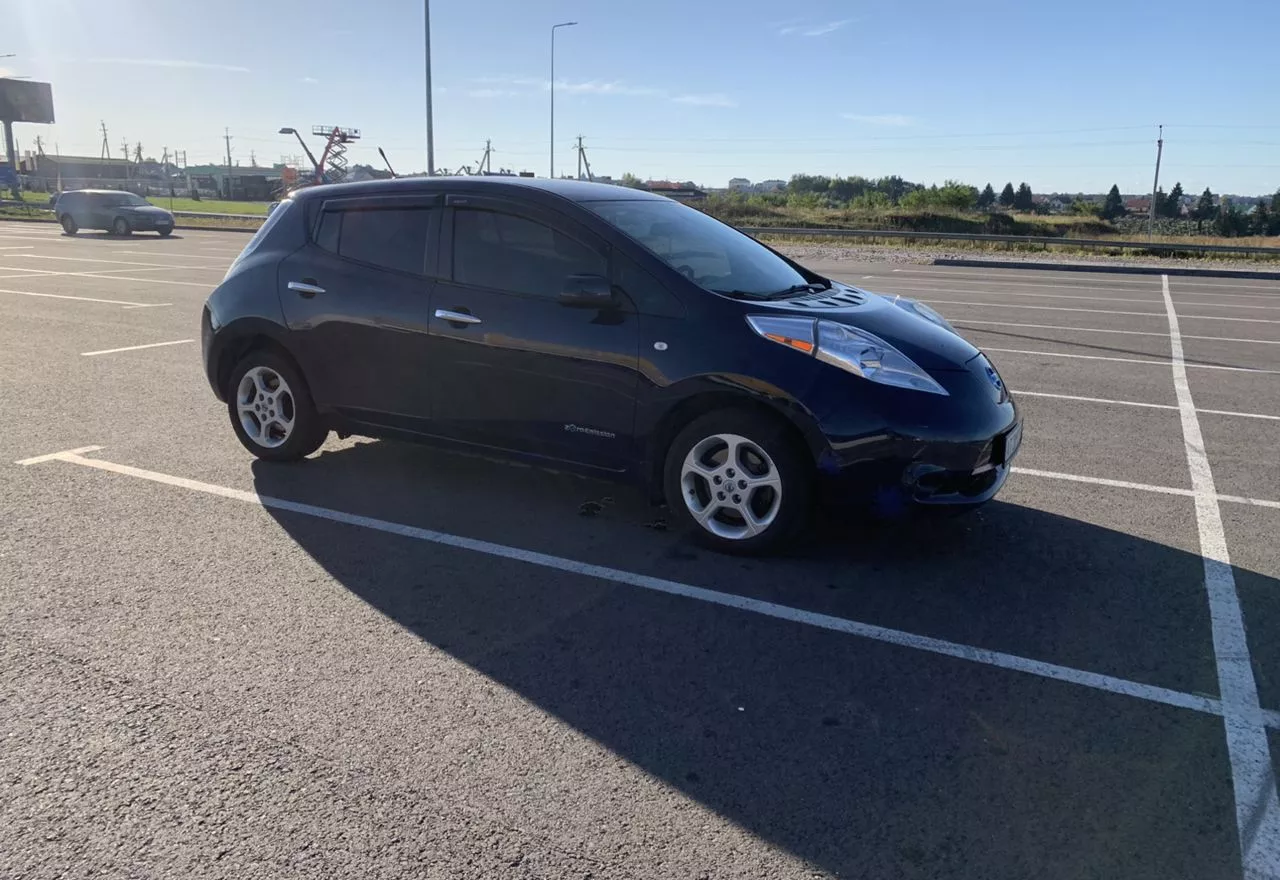 Nissan Leaf  30 kWh 201411