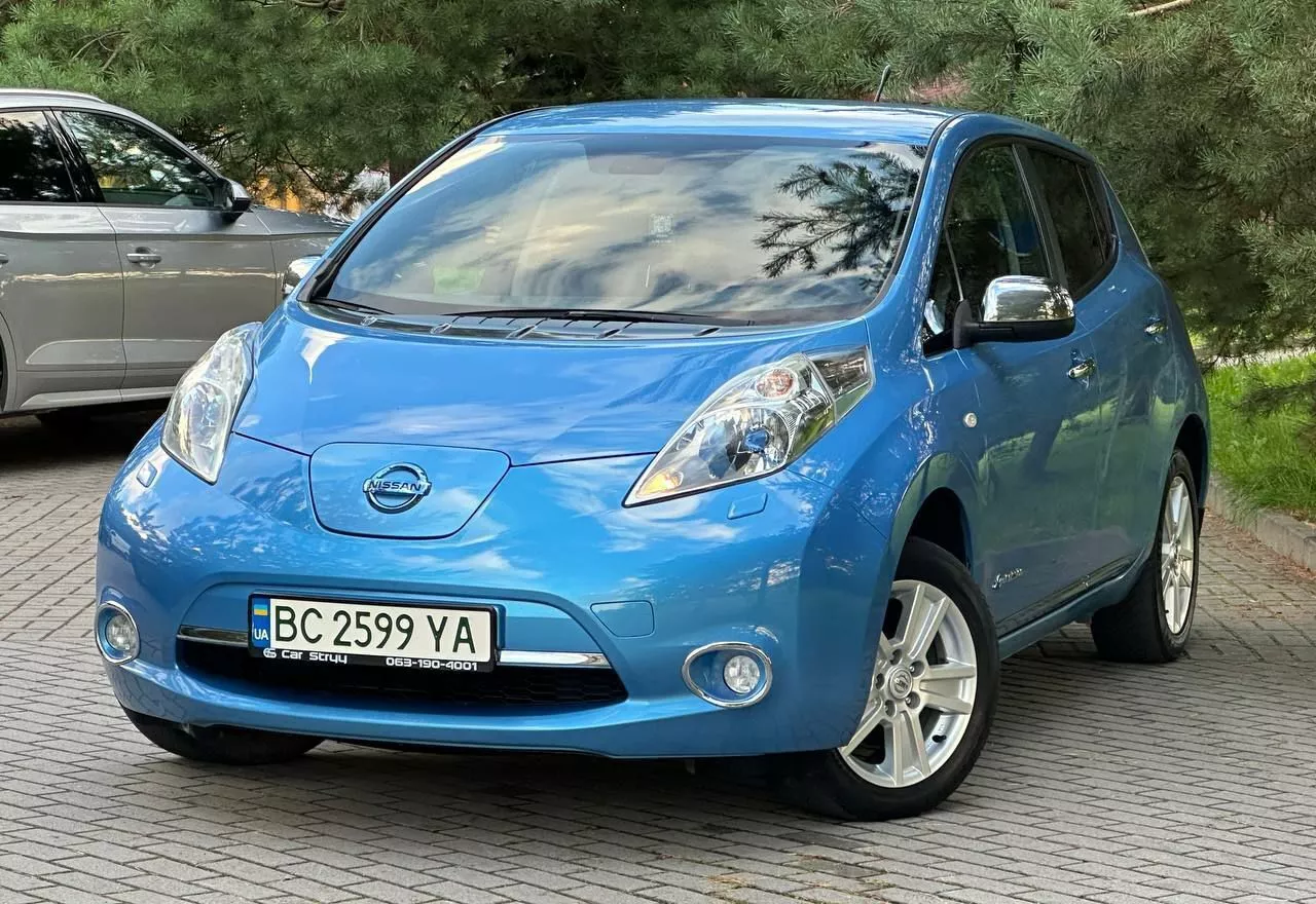 Nissan Leaf  24 kWh 201321