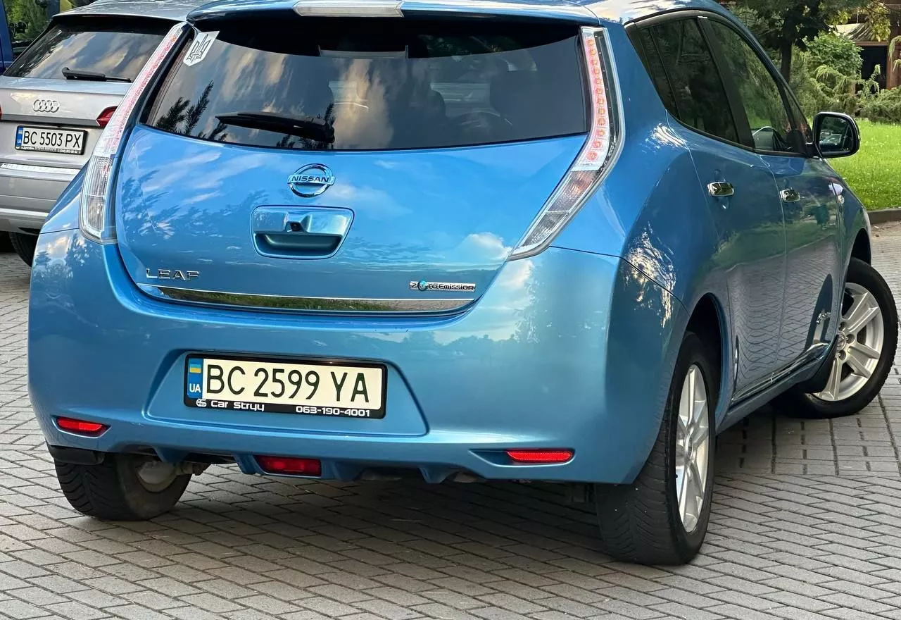 Nissan Leaf  24 kWh 2013341