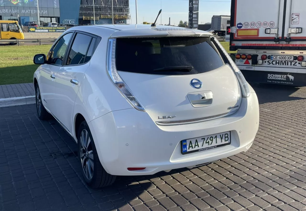 Nissan Leaf  24 kWh 201361