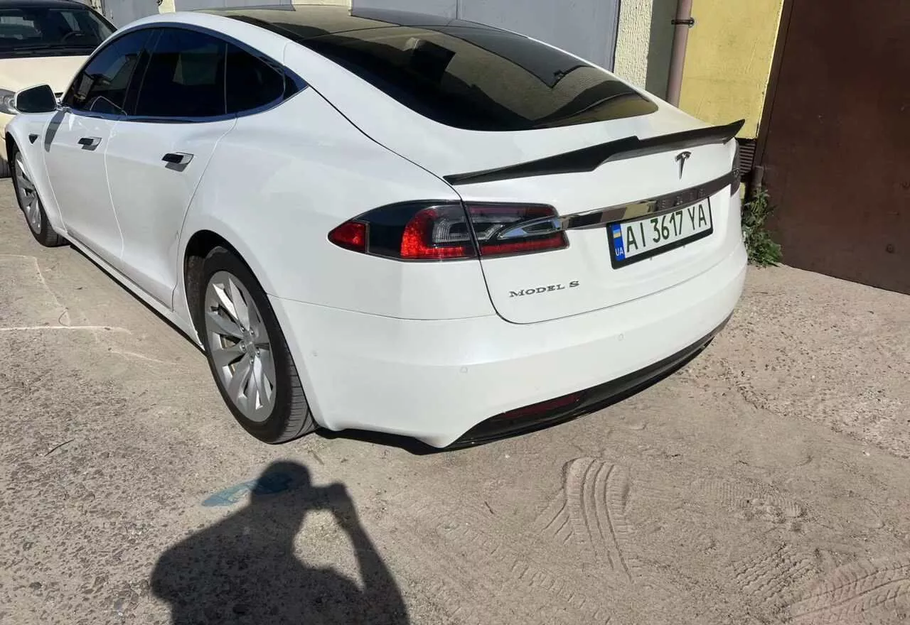 Tesla Model S  75 kWh 201661