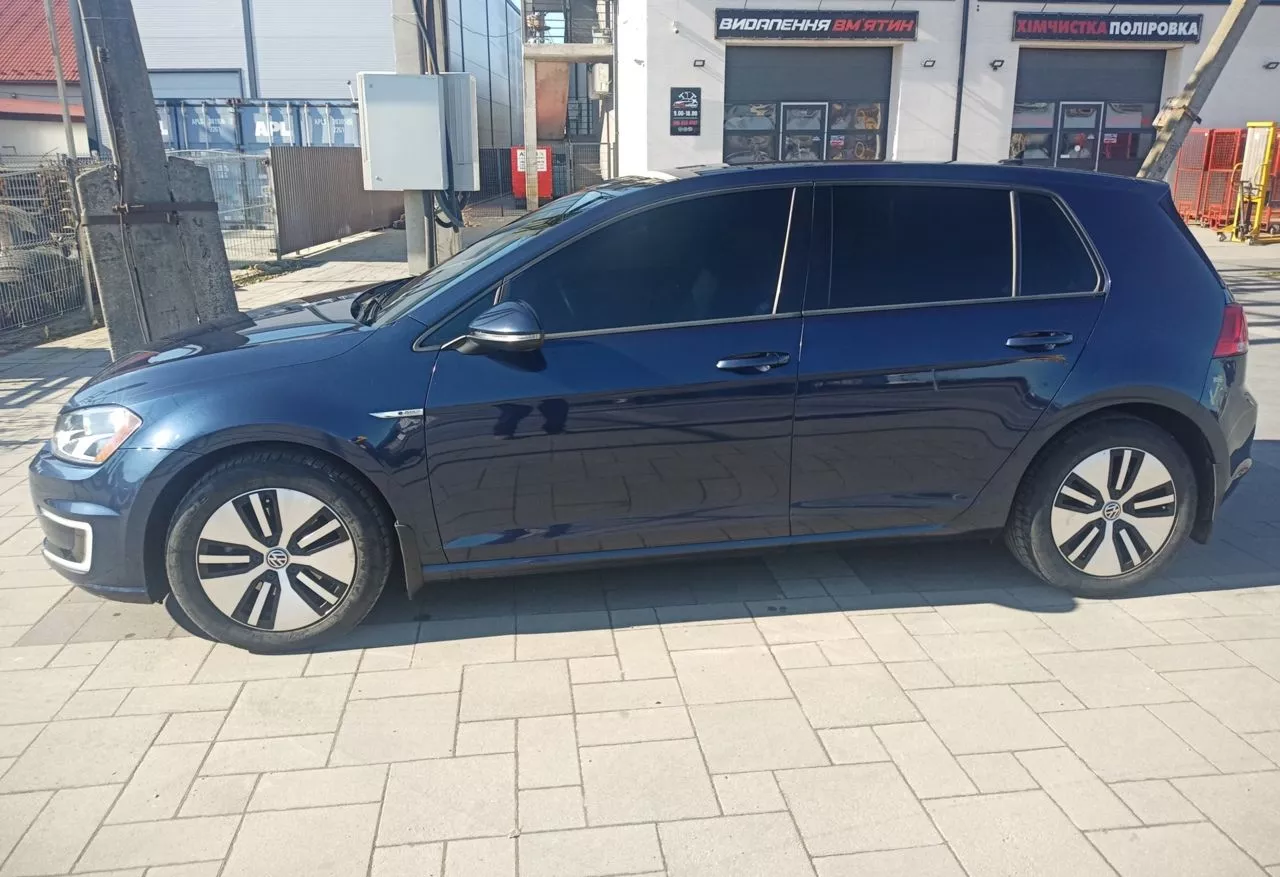 Volkswagen e-Golf  201631