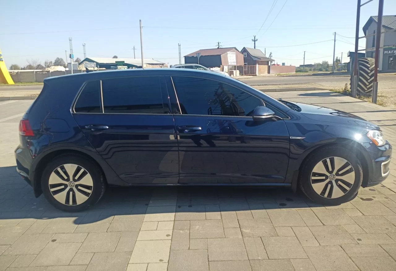 Volkswagen e-Golf  201641