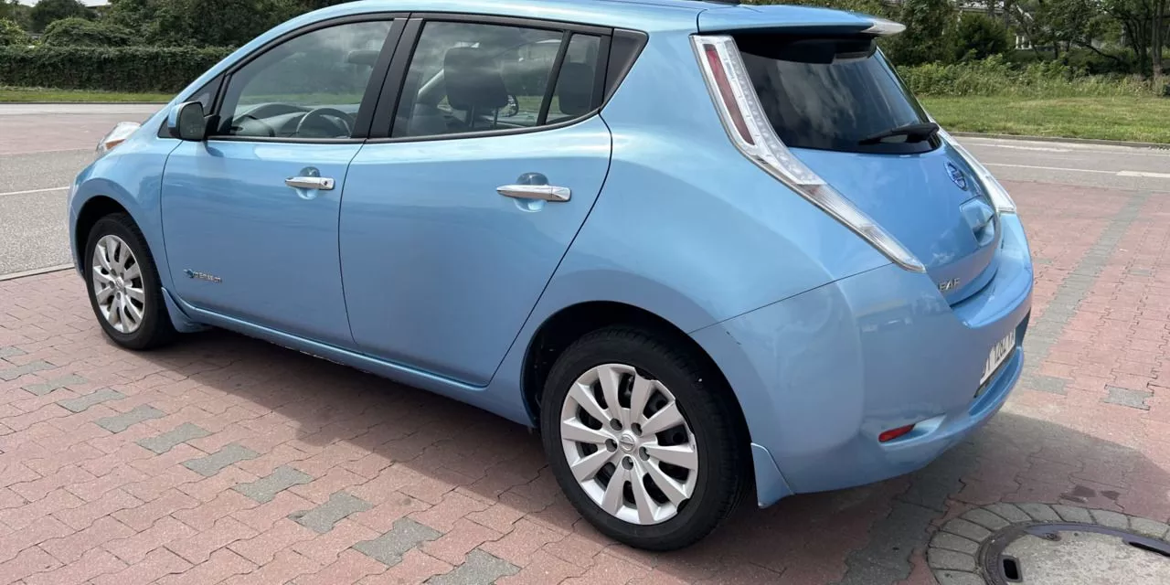 Nissan Leaf  24 kWh 201571