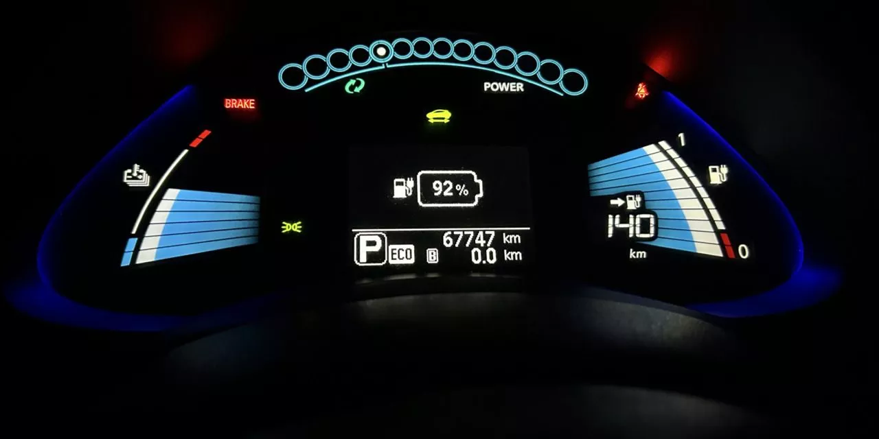 Nissan Leaf  24 kWh 2015381