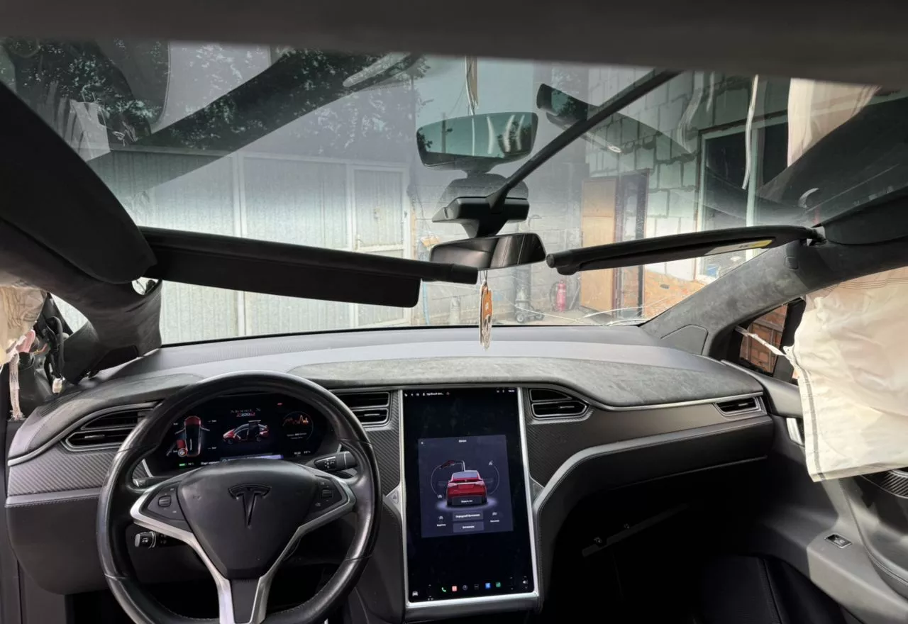 Tesla Model X  100 kWh 2016131