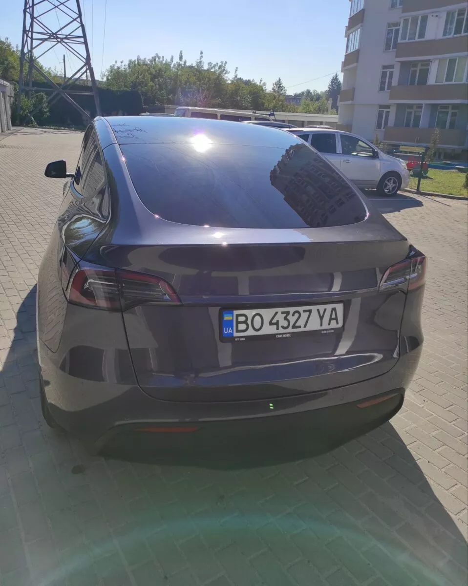 Tesla Model Y  82 kWh 2022141