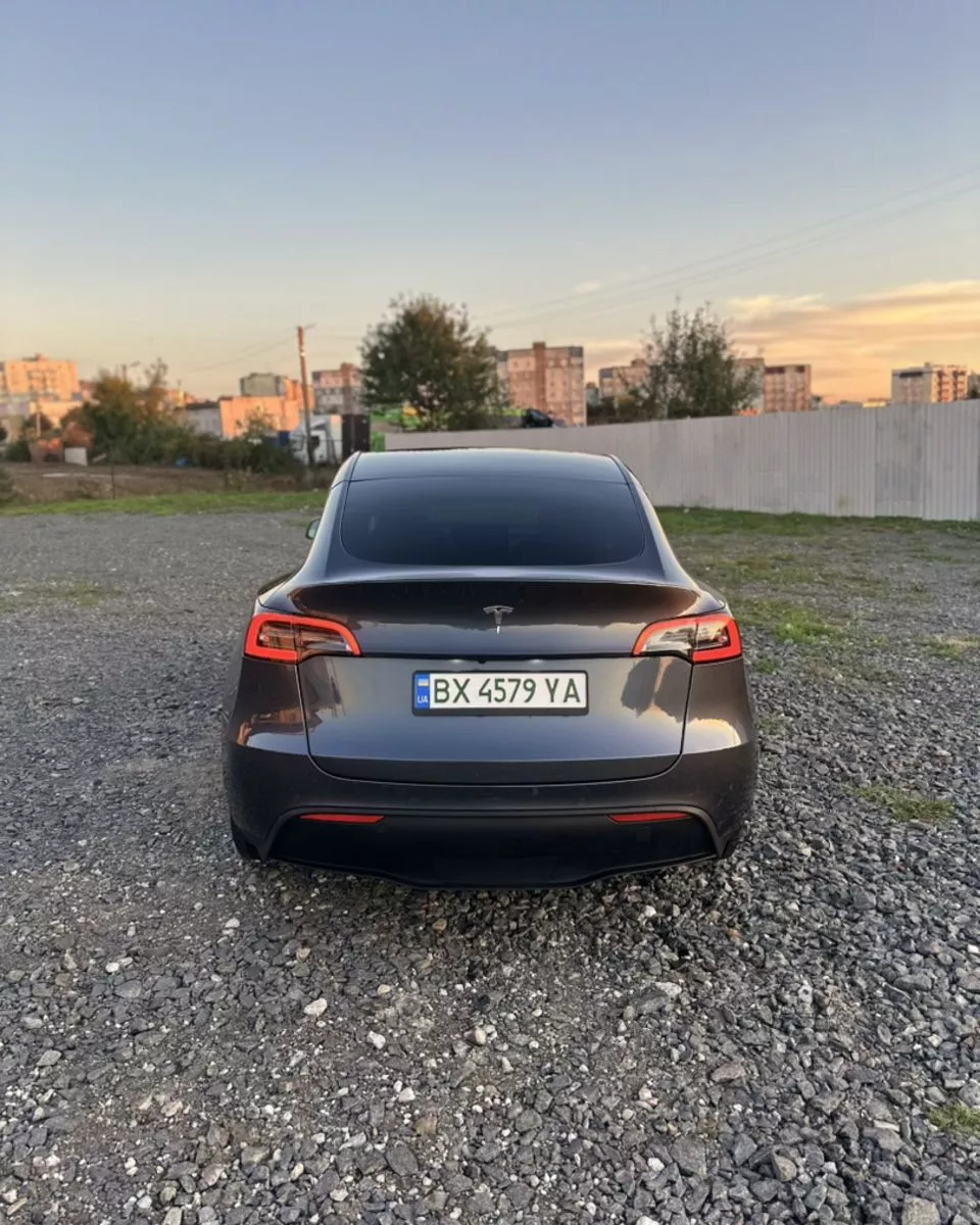 Tesla Model Y  82 kWh 202241