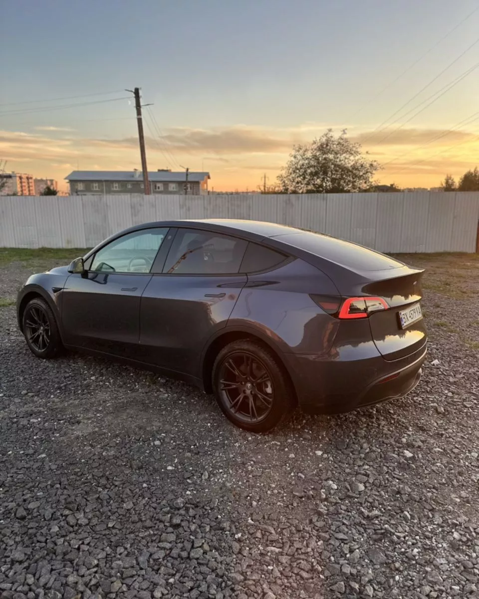 Tesla Model Y  82 kWh 202251