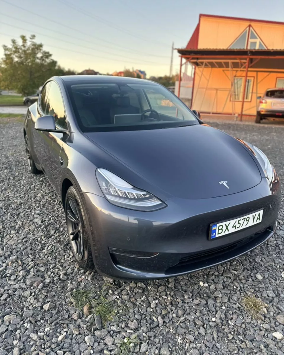 Tesla Model Y  82 kWh 202261