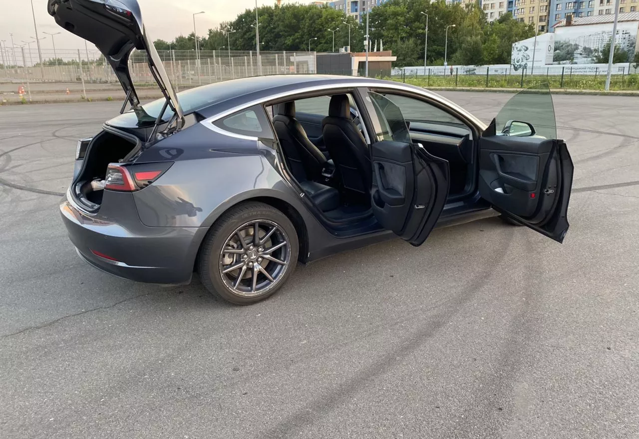 Tesla Model 3  80.5 kWh 201961