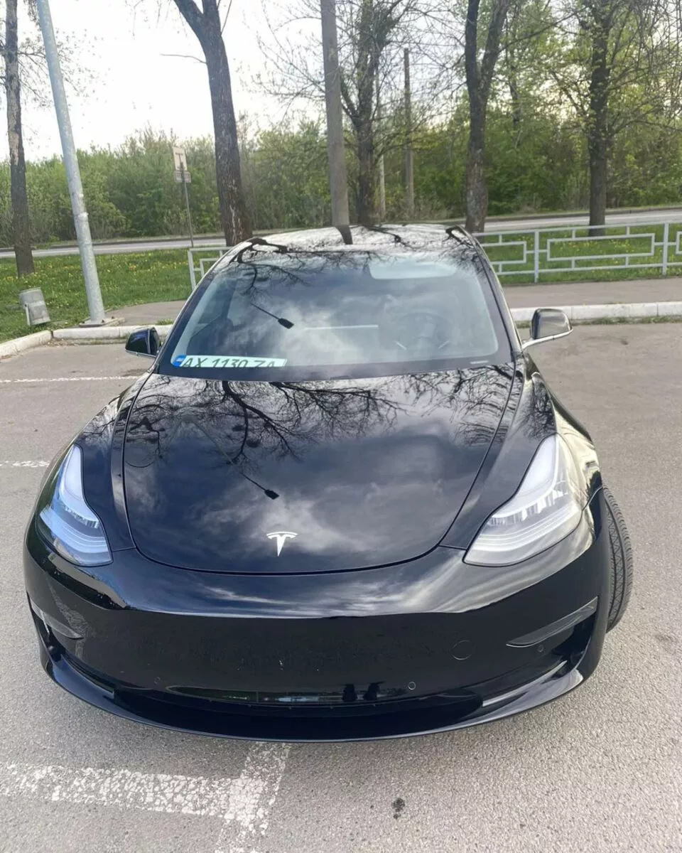 Tesla Model 3  82 kWh 201921