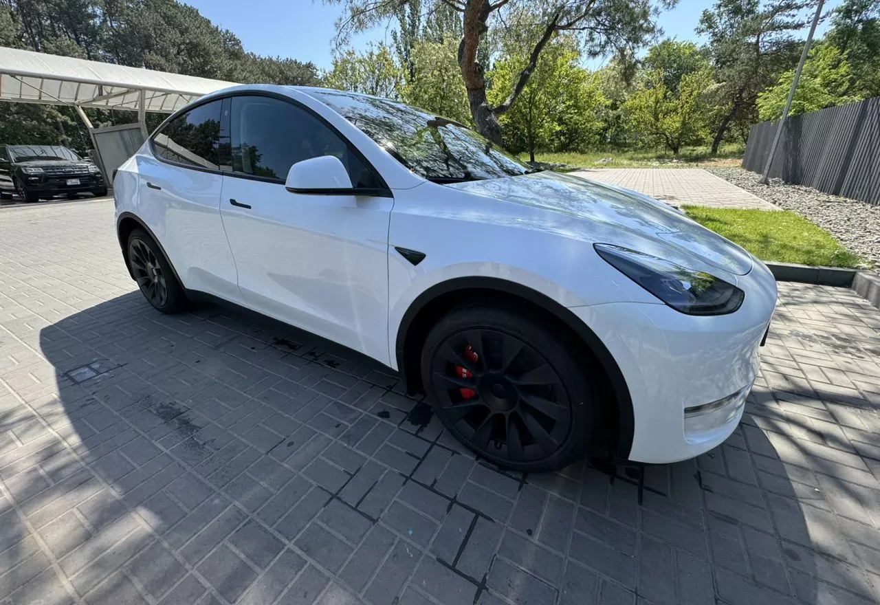 Tesla Model Y  82 kWh 202251