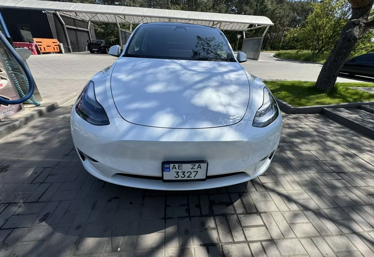 Tesla Model Y  82 kWh 202261