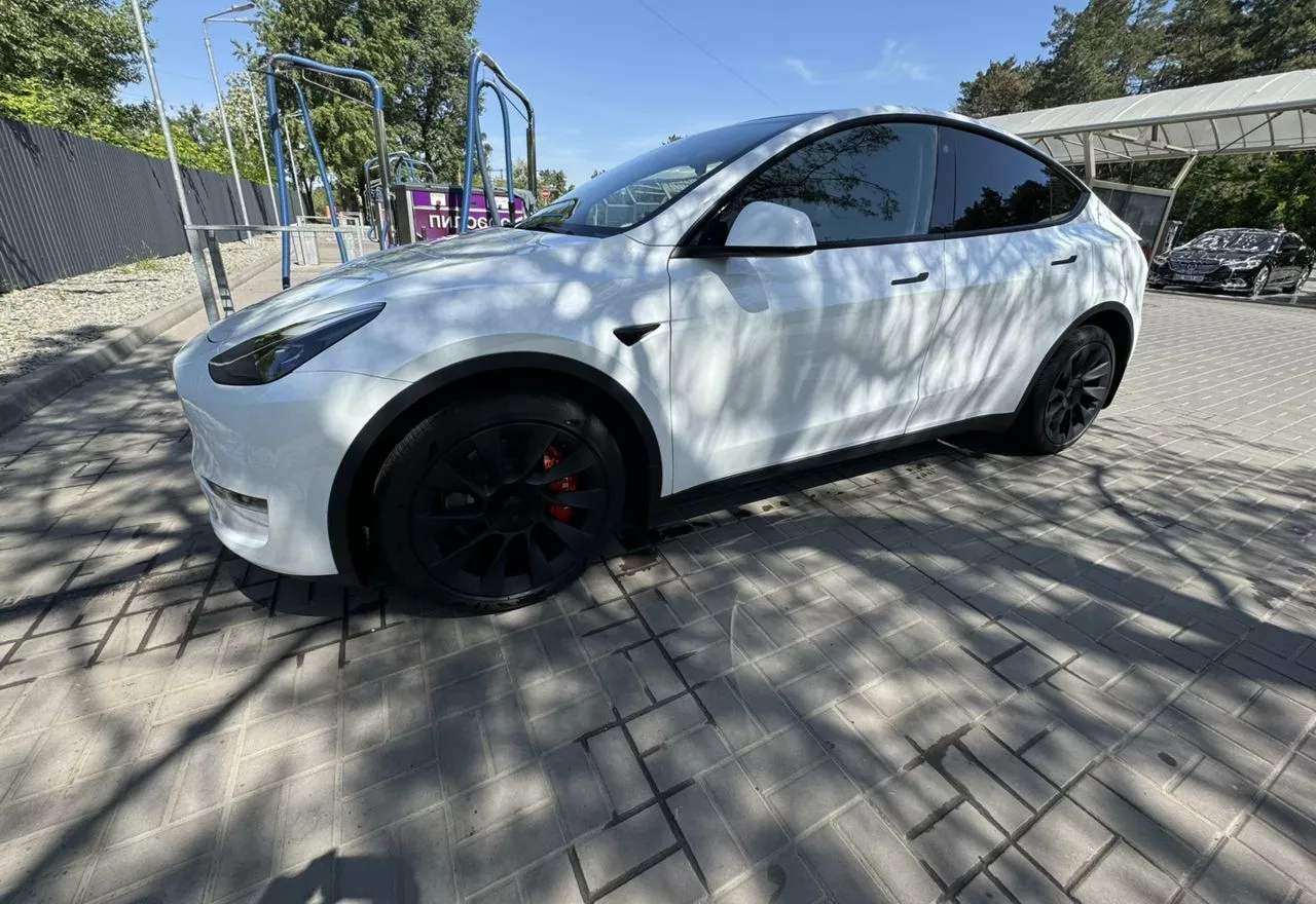 Tesla Model Y  82 kWh 202271