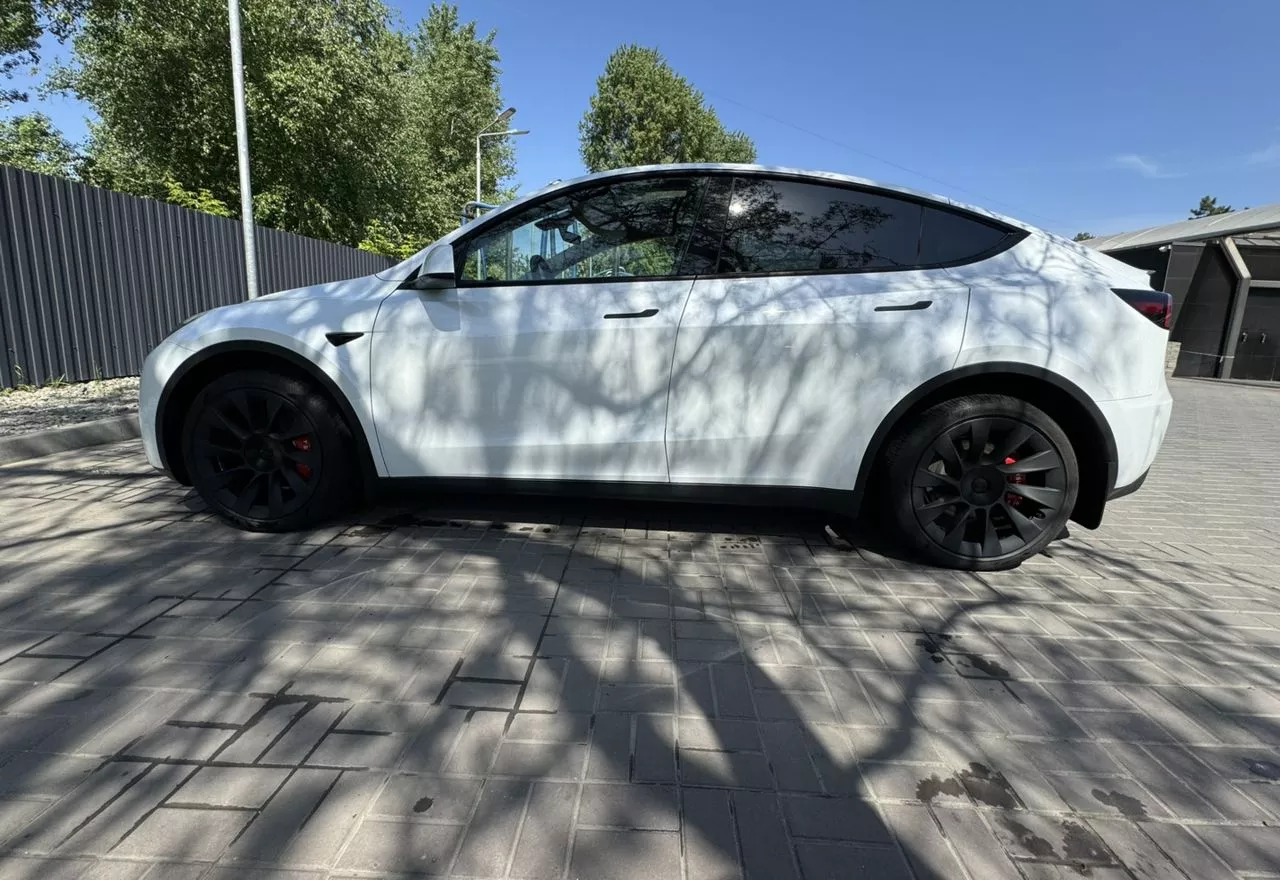 Tesla Model Y  82 kWh 202281