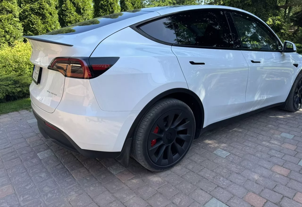 Tesla Model Y  82 kWh 2022151