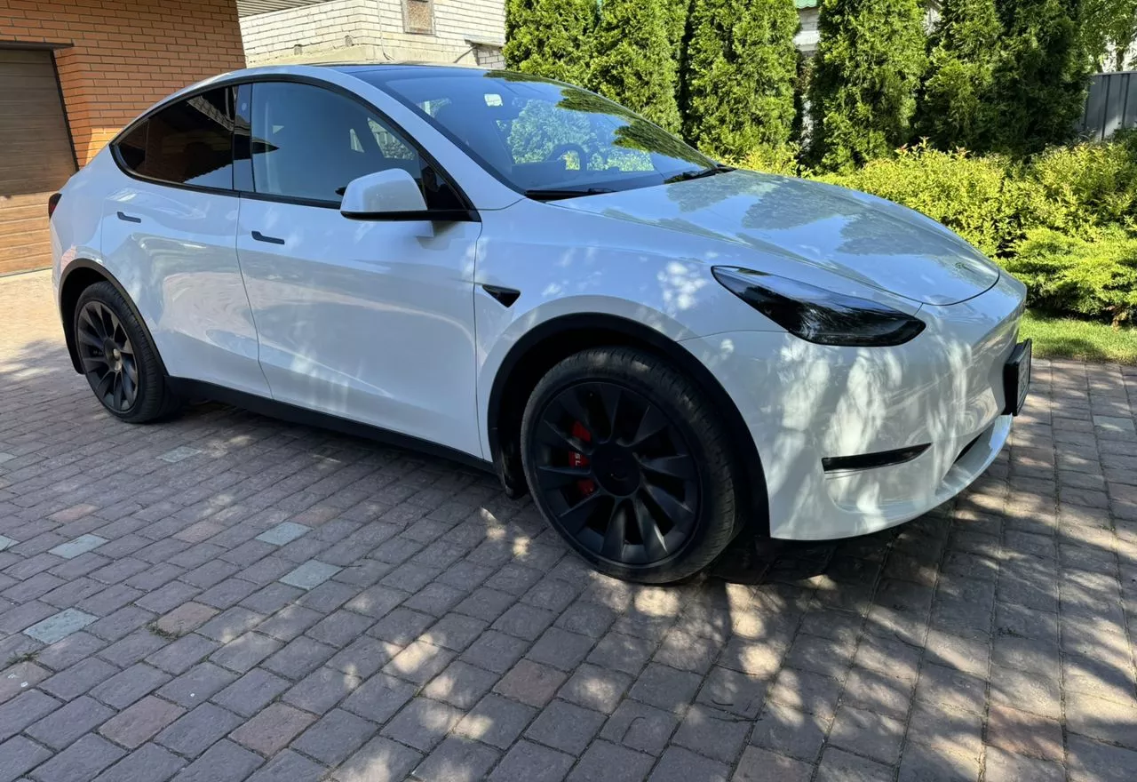 Tesla Model Y  82 kWh 2022161