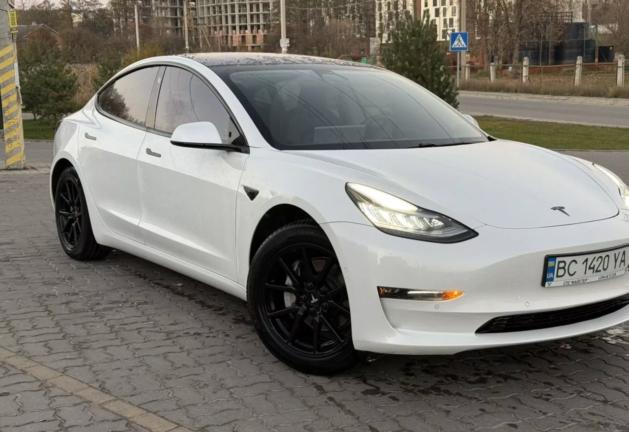 Tesla Model 3  60 kWh 201961