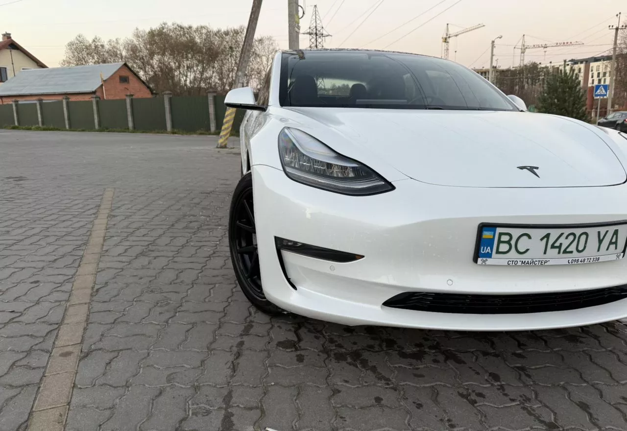 Tesla Model 3  60 kWh 201981