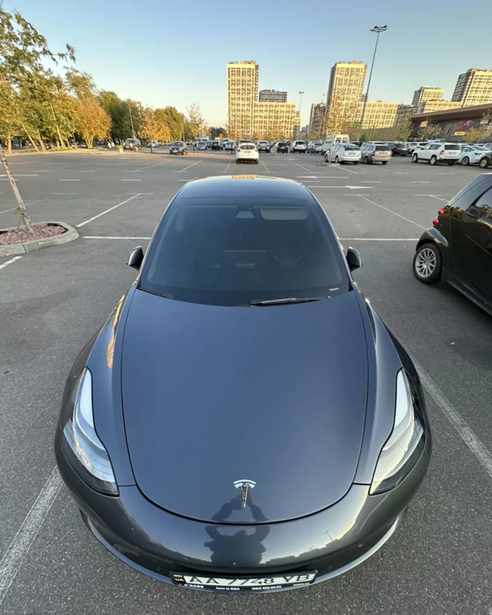 Tesla Model 3  82.5 kWh 2022181