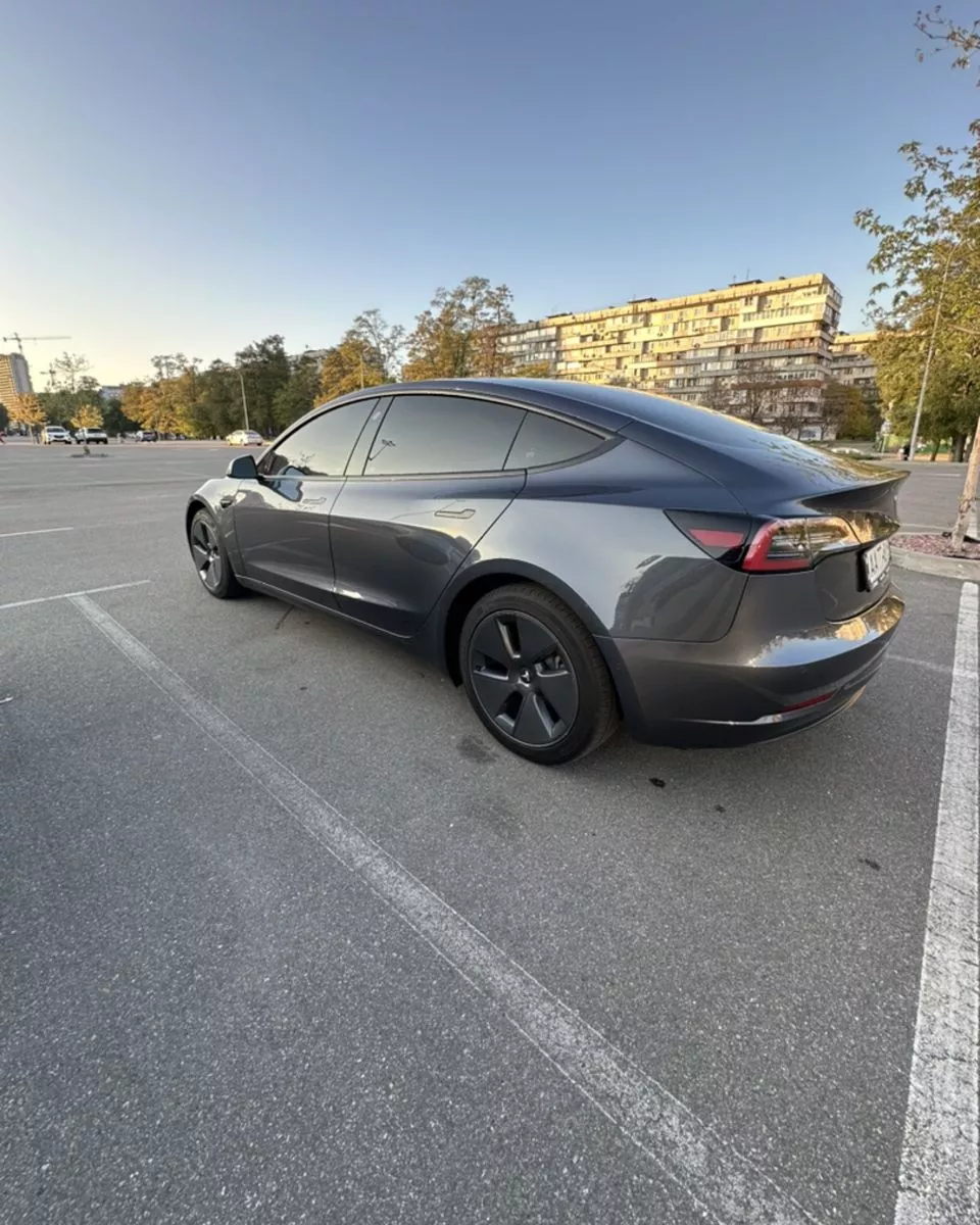 Tesla Model 3  82.5 kWh 202211