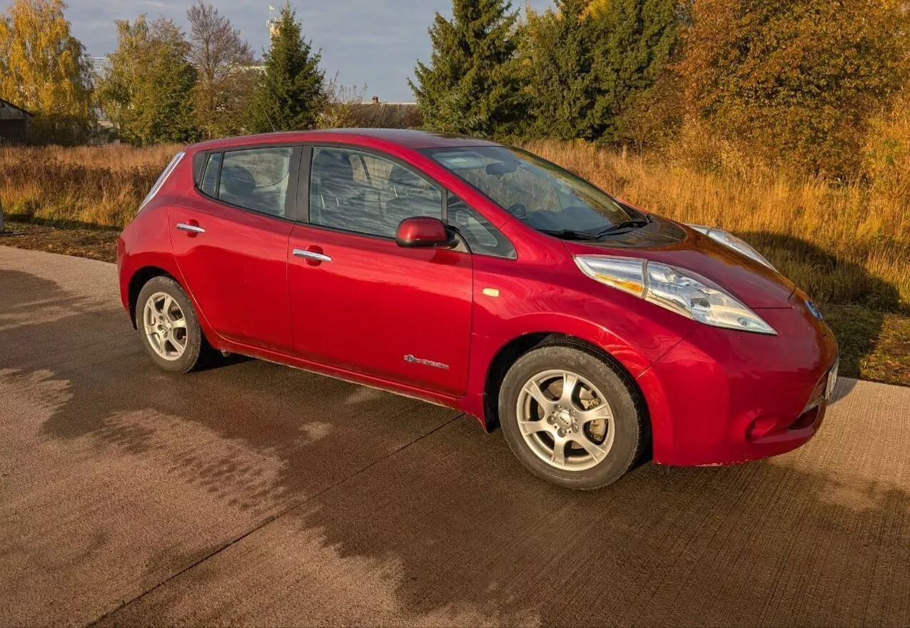 Nissan Leaf  40 kWh 201411