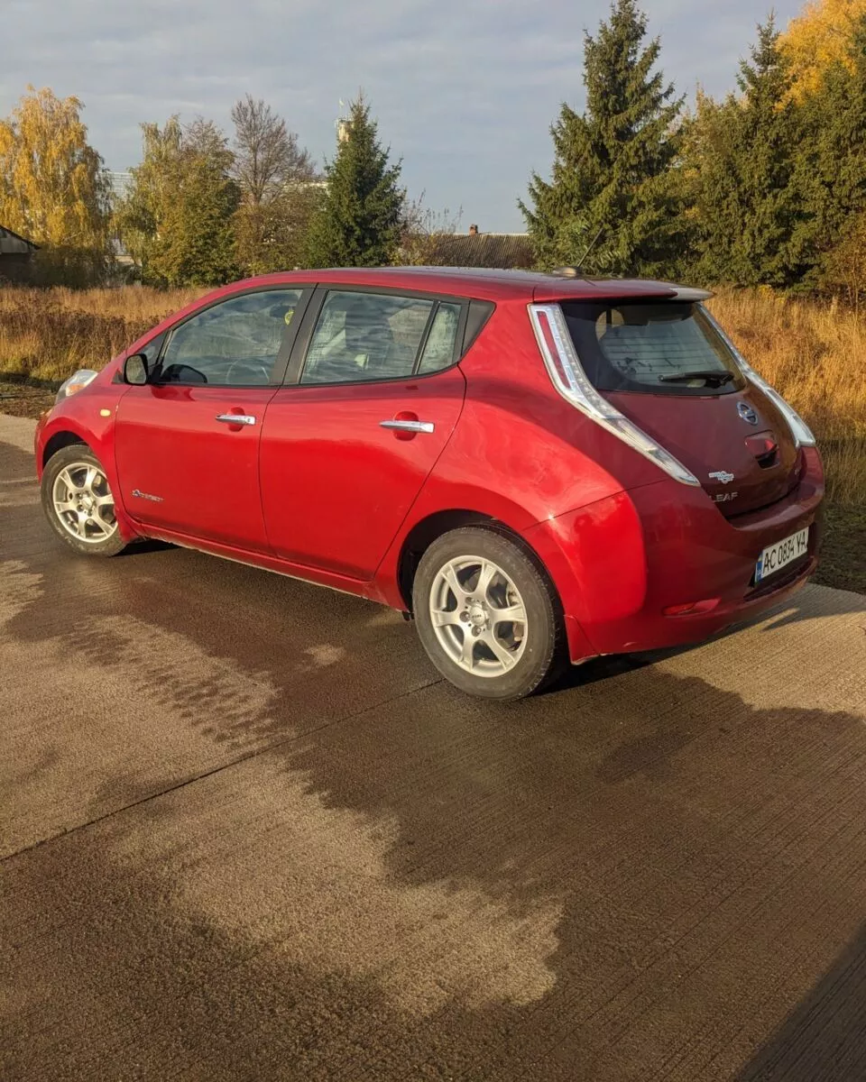 Nissan Leaf  40 kWh 2014211