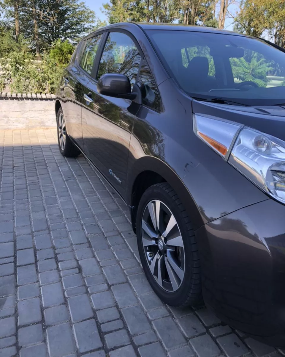 Nissan Leaf  40 kWh 201571