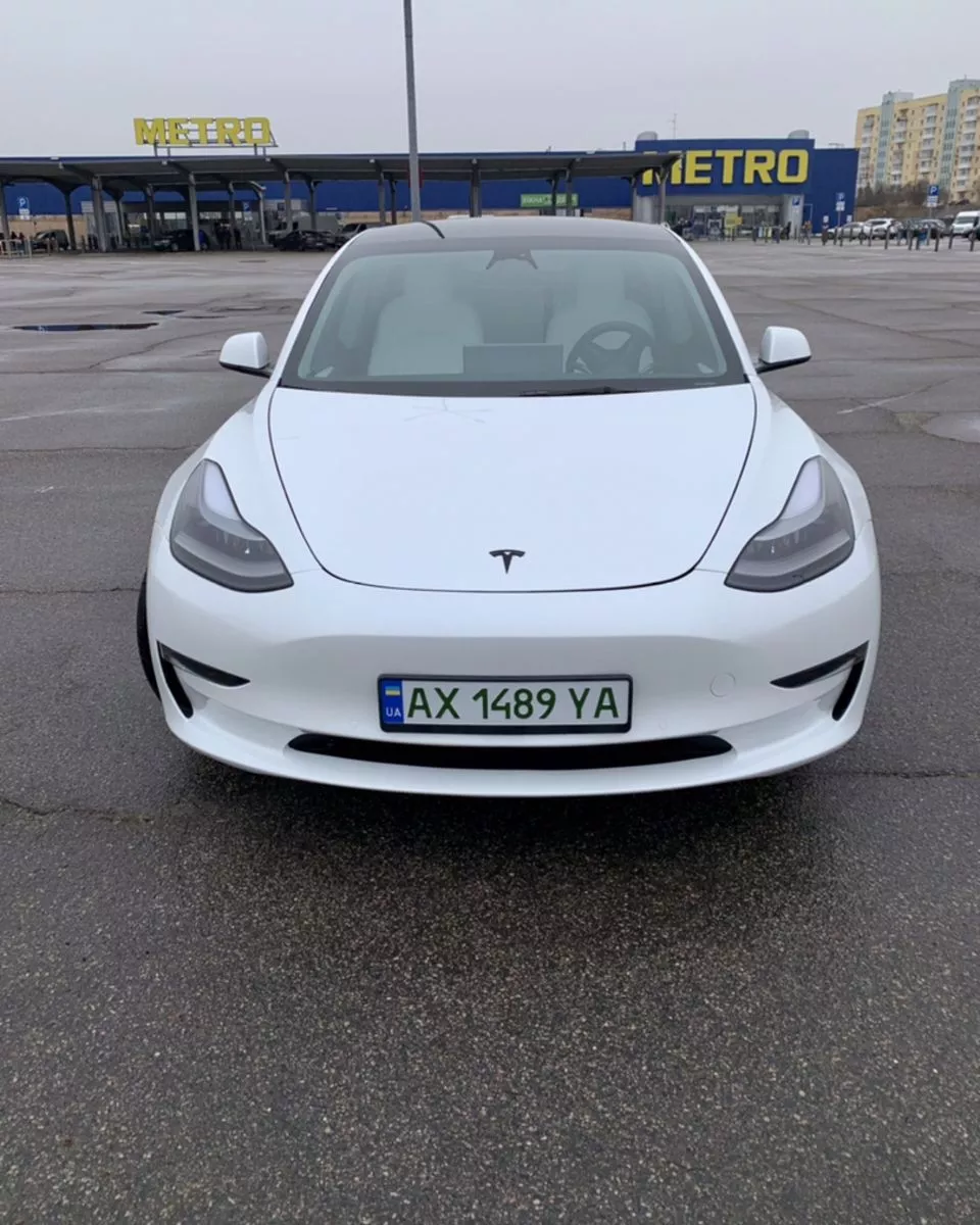 Tesla Model 3  82 kWh 202121