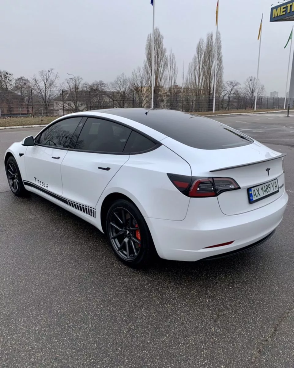 Tesla Model 3  82 kWh 202151