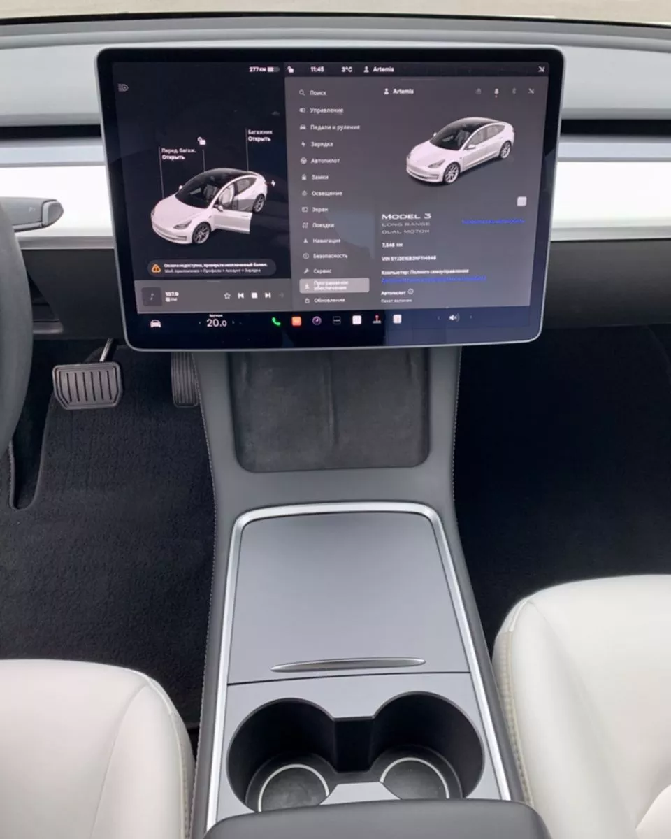 Tesla Model 3  82 kWh 2021211