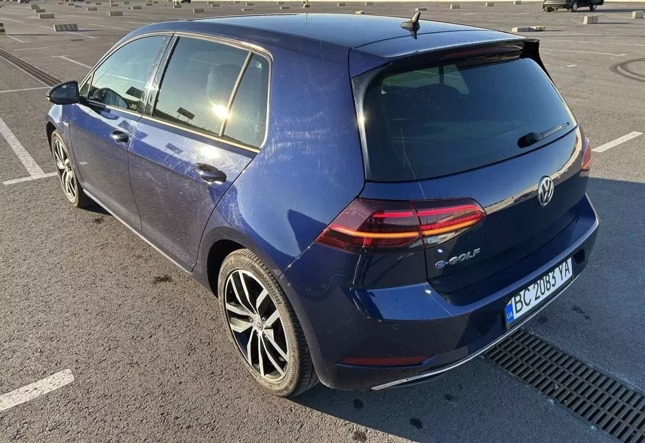 Volkswagen e-Golf  35.8 kWh 201831